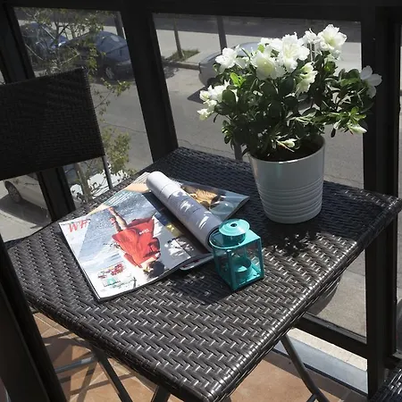 Singularstays Artes Apartman *